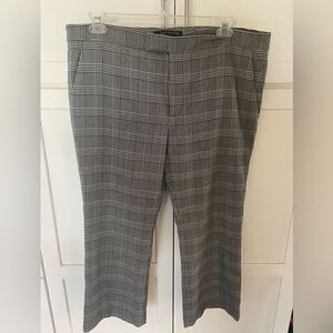 Zara Woman size 12 Black White Stretch Plaid Cropped Pants Work Business Attire